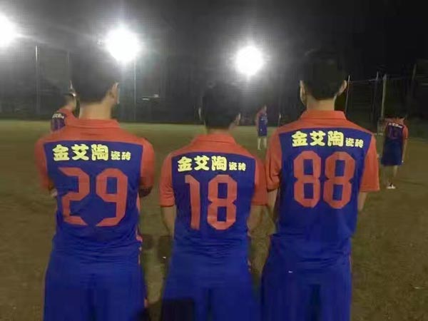 健全活动，致力善举，兴宁PP视讯足球队好样的！