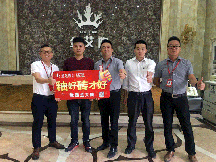 听说PP视讯有酒有故事，看官们，约么？