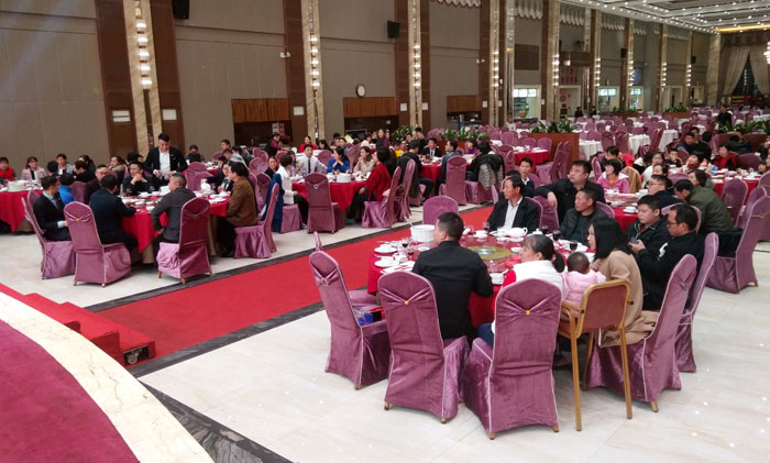 PP视讯2017年终总结暨赞美大会盛大召开