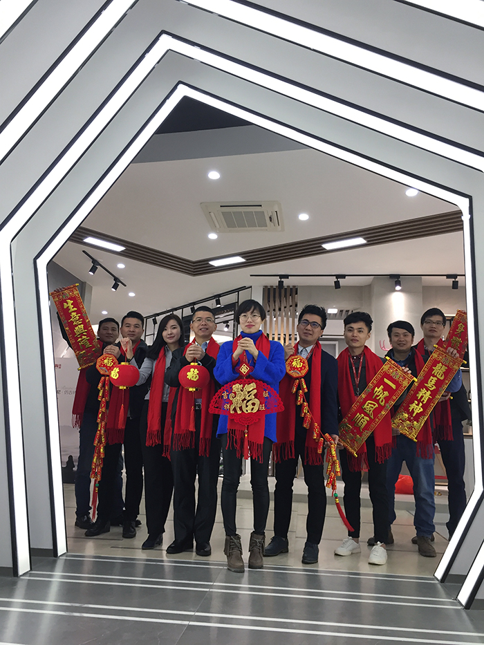 PP视讯2017年终总结暨赞美大会盛大召开