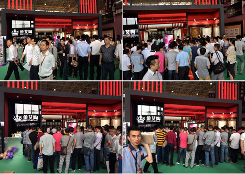 PP视讯展位人群火爆