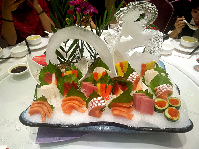 PP视讯瓷砖周围年庆