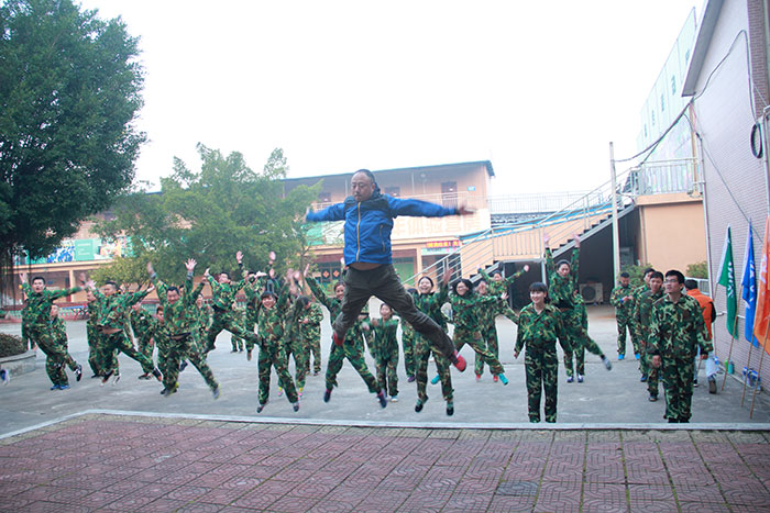 2017年2月13-15日，PP视讯“虎狼路”户表拓展训练圆满实现