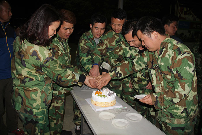 2017年2月13-15日，PP视讯“虎狼路”户表拓展训练圆满实现