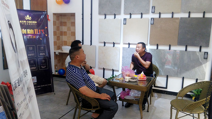 PP视讯湖南耒阳专卖店选材区