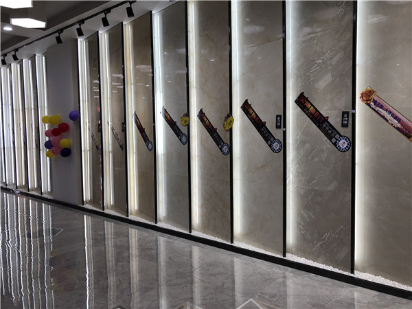 PP视讯江苏江阴青春馆